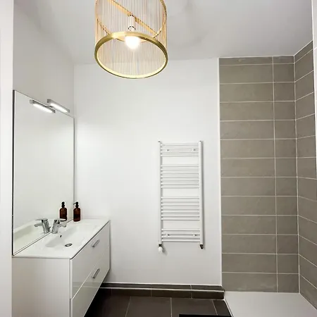 Helena - Check In H24 - Wifi * Villeurbanne