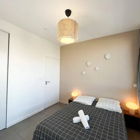 Apartment Helena - Check In H24 - Wifi Villeurbanne